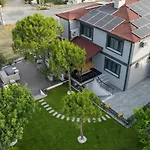 Сasa de vacaciones Select Cunda - Sea View With Private Veranda In Cunda Island Ayvalı