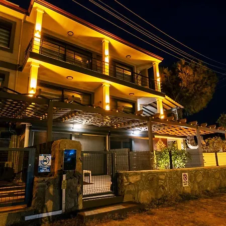Hébergement de vacances Select Cunda - Sea View With Private Veranda In Cunda Island Ayvalı