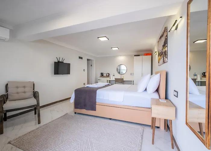 Select Cunda - Sea View With Private Veranda In Cunda Island *