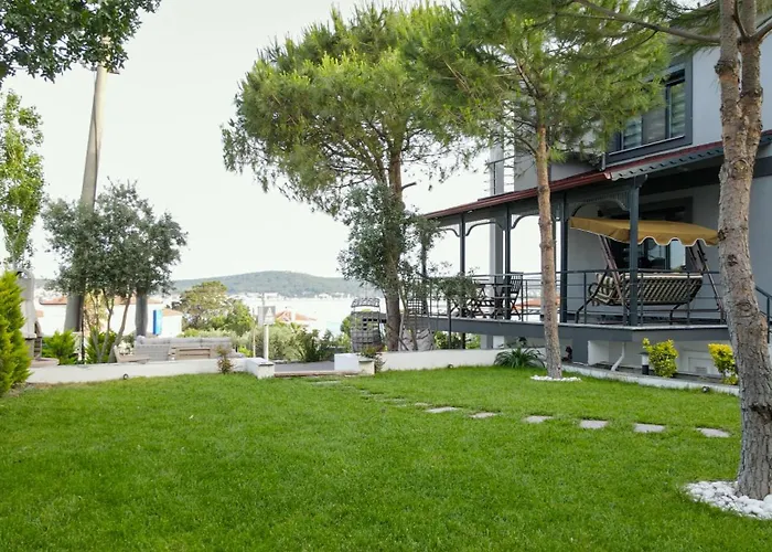 Select Cunda - Sea View With Private Veranda In Cunda Island Hébergement de vacances
