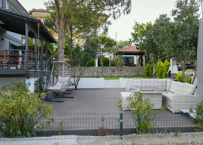 Select Cunda - Sea View With Private Veranda In Cunda Island Hébergement de vacances *