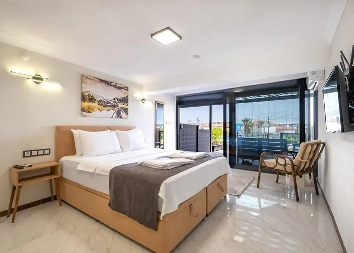 Select Cunda - Sea View With Private Veranda In Cunda Island