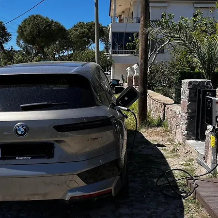 Select Cunda - Sea View With Private Veranda In Cunda Island